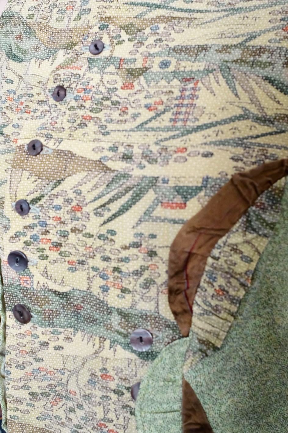 Fungi Button Top - Green